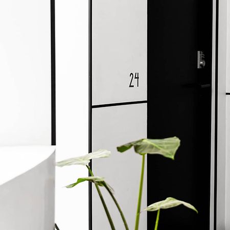 Отель Puerta Roja Excelente Ubicacion En La Condesa Мехико Экстерьер фото